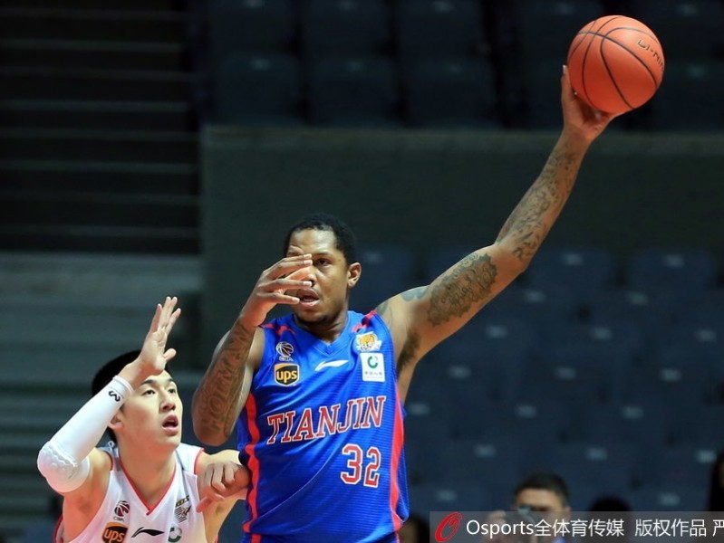 铁军怒吼终结十四连败，八一主场大胜天津取赛季首胜