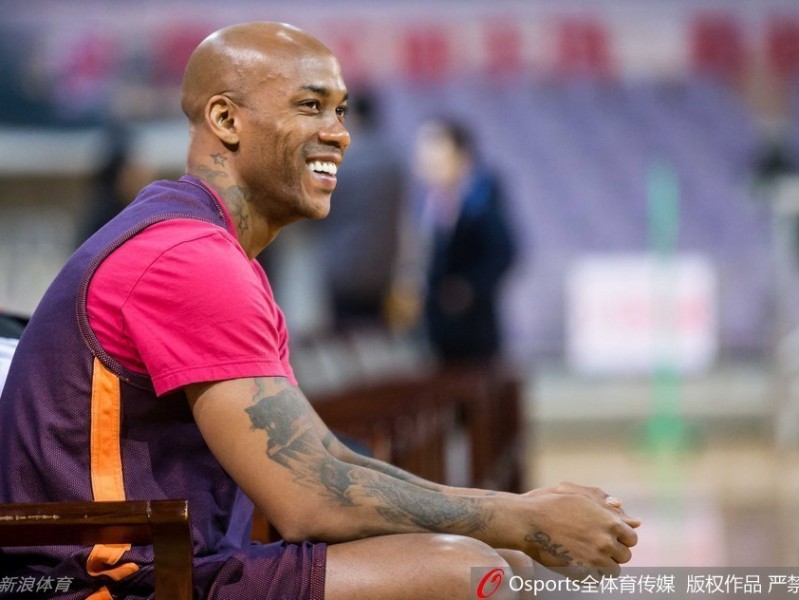 老爷岭下汗如雨，首钢将帅备战急