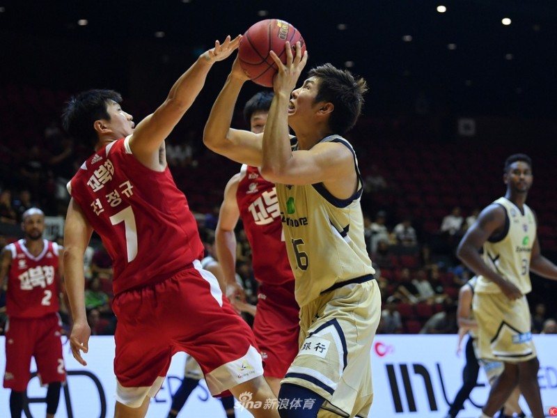 澳门篮坛风云再起，季军战谱写旧将华章