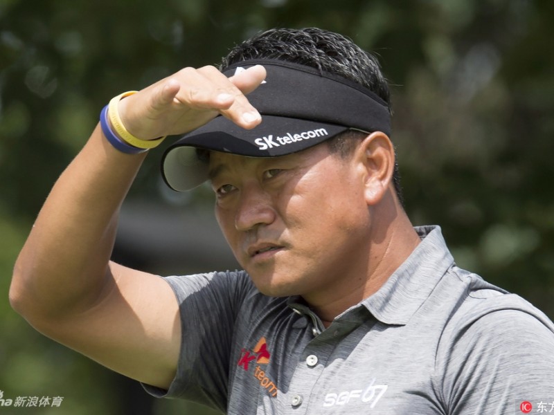 暴雨鏖战加拿大公开赛 群雄逐鹿首轮战况激烈