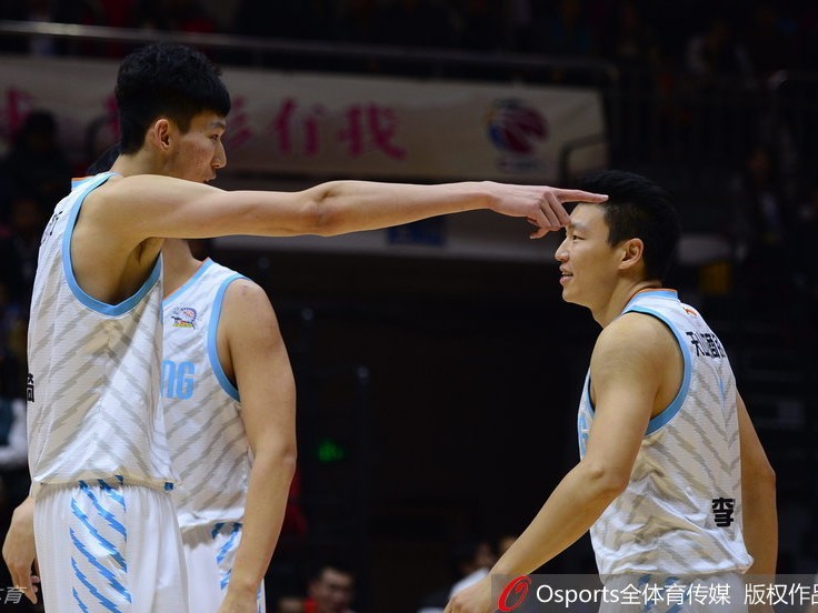 天山战记：周琦遮天蔽日封哈达迪 苏伟拉莫斯肉搏顶牛