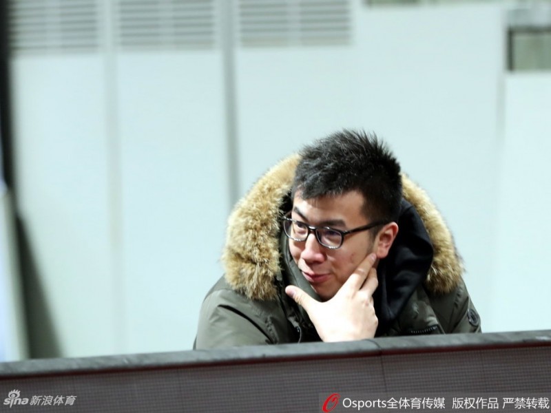 王治郅挂帅八一代言人从球场传奇到执教薪火