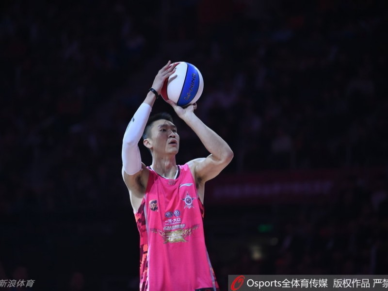 加时封王！赵泰隆力压孙悦孟铎，成CBA历史首位扣篮与三分双冠王